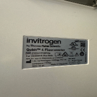 Invitrogen Qubit 4 Fluorometer image 0